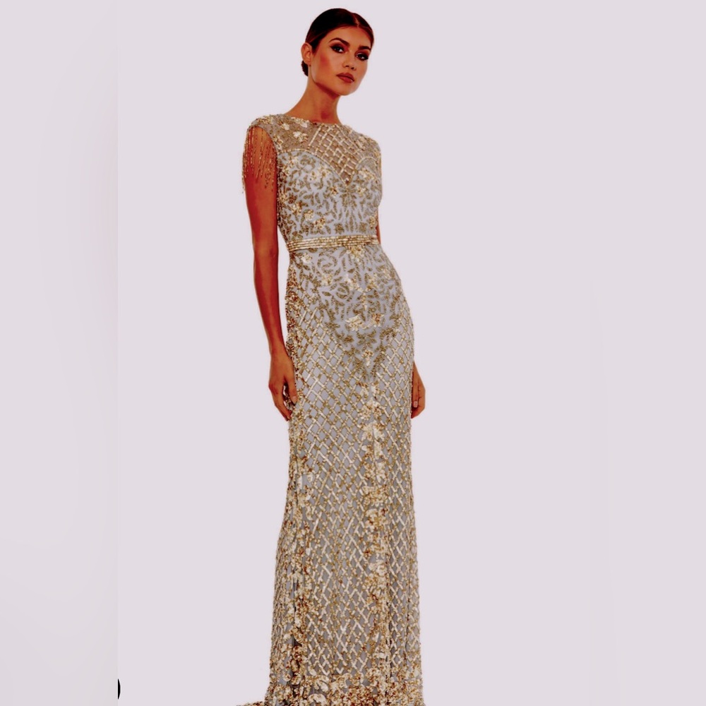 NEW Mac Duggal 16 4908 High Neck Sleeveless Beaded Fringe Gown 598 Platinum Gold